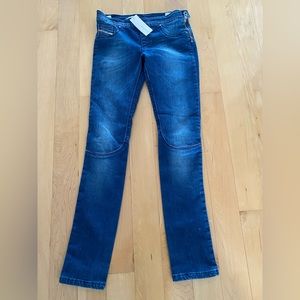 Brand new with tags girls size 12 Diesel jeans -super slim